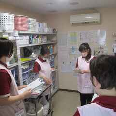 日勤のみ◎とにかく働きやすい！完全週休2日！オンオフつけて働ける介護スタッフの画像