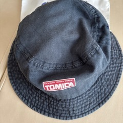 トミカ　帽子の画像