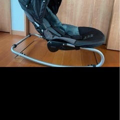 New York Babyのロッキングチェアの画像