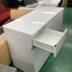 家具ならトレファク吉川店！！   キッチンカウンター　ホワイトの画像