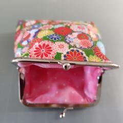 ハンドメイド　和柄花柄　ガマ口ポーチの画像