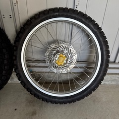 CRF250L  タイヤ付ホイールの画像