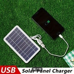 ソーラーパネル充電器　新品の画像