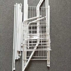 ニトリで購入した洗濯機ラックの画像