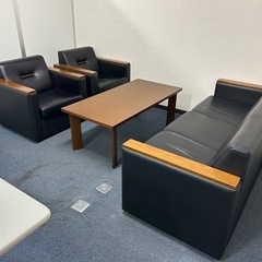 オフィス家具メーカー「ITOKI」応接セットの画像