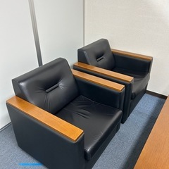 オフィス家具メーカー「ITOKI」応接セットの画像