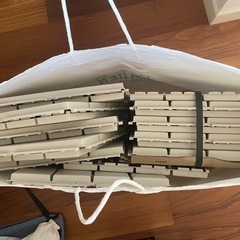 IKEA ルッネンRUNNEN ベージュ フロアタイル 20枚の画像