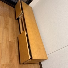 テレビ台の画像
