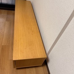 テレビ台の画像