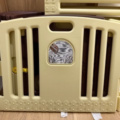 ベビーサークルの画像