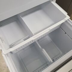 J1410【リユースのサカイ柏店】YAMADA　ヤマダ　3ドア冷蔵庫　YRZ-F36K　2024年製 クリーニング済み　参考価格164,780円の画像