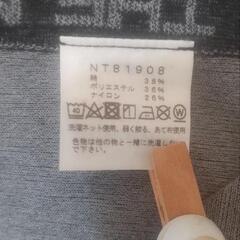 THE NORTH FACE（ノースフェイス）グレー伸縮性Tシャツの画像