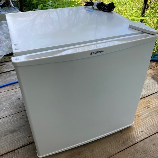 アイリスオーヤマ　冷蔵庫　IRR-A051D　2019年製　小型冷蔵庫 ☆アイリスオーヤマ 冷蔵庫 IRR-A051D 2019年製 小型冷蔵庫