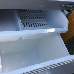 nt250829-005Z アクア 冷蔵庫 2019年製 AQR-13J（S）W476*D557*H1160mm 30㎏ 中古現状品 動作OK  冷凍冷蔵庫 AQUA ノンフロンの画像