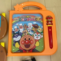 【美品】アンパンマン　すくすく知育パッド　ことばずかんスーパーDX 3点セットの画像