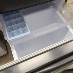 J1414【リユースのサカイ柏店】MITSUBISHI　ミツビシ　2ドア冷蔵庫　MR-P15G-H　2022年製 クリーニング済み　参考価格49,500円の画像