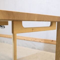 karimoku(カリモク家具)のBuona scelta(ボナ シェルタ) オーク材 パーソナルデスクです。北欧テイストのスッキリとしたスマートなデザインは事務机やお子様の学習机におススメです♪の画像