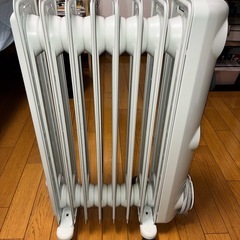 デロンギ　オイルヒーターの画像