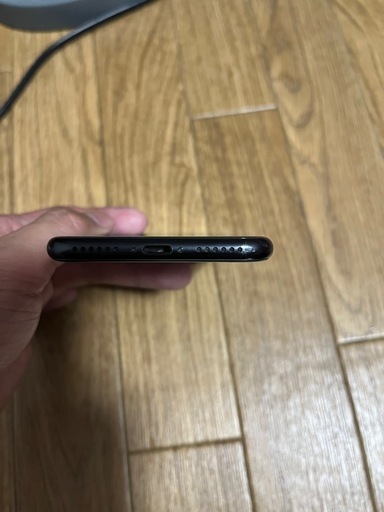 （取引中）iPhone   SE 第二世代