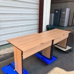 オフィスコム デスク 机 大小2点セットの画像
