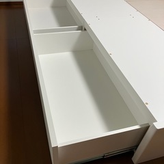ダブルベッド　フレームの画像