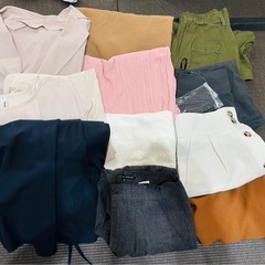 【大量！】レディース服の画像
