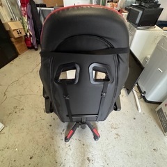 ゲーミングチェアの画像