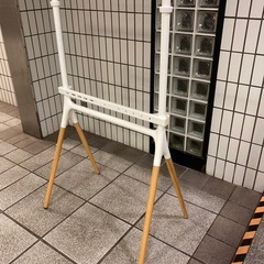 テレビスタンドの画像