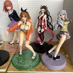 アニメキャラクター色々フィギュアの画像