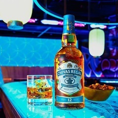 【新品未開封・箱付き】CHIVAS REGAL シーバスリーガル 12年 ミズナラ 700ml スコッチウイスキーの画像