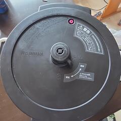 電気鍋　IRISOHYAMAの画像