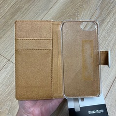スマホケース　iPhoneSE カード入れの画像