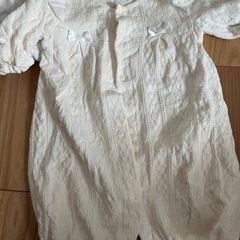 ベビー服　ロンパースの画像
