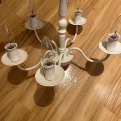 シャンデリアの画像