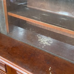 食器棚の画像