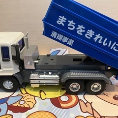 トイコー 清掃車(ゴミ収集車) オマケ付の画像
