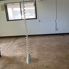 吊り下げ伸縮コンセント二つセットしての画像