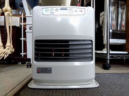 動作品 22年製 Dainichi 石油ファンヒーターFWY-32R1 ダイニチ FWY-32R1 石油ファンヒーター ウォームホワイト 灯油
