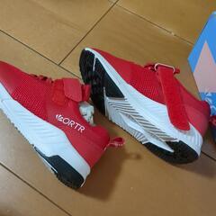 キッズシューズの画像