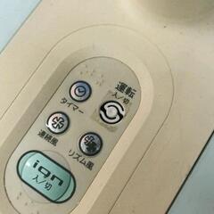 0829-164 2004年製　扇風機　※ボタン割れ部ありの画像