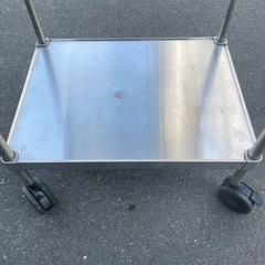 f●■ワゴン カート 台車 作業台 厨房 医療 機器卓・キャスター付き・ステンレス製【幅45×奥行60×高さ80cm】の画像