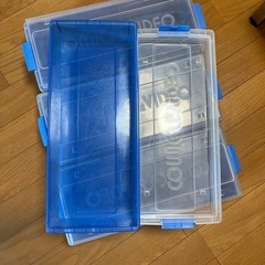 コミック&ビデオケースの画像