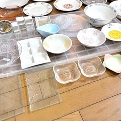 🟢オール無料🆓食器類🍴　40点以上　ガラス／陶器／プラスチック　9／8廃棄予定　お問い合わせくださればお取り置き可能
の画像