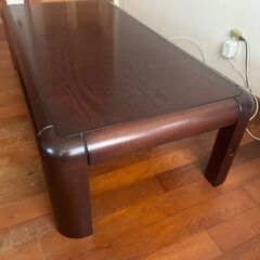 ソファーテーブルの画像