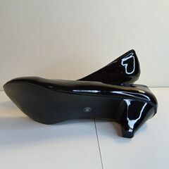 新品 25cm ブラック パンプス ミュール 光沢感 ツヤ ローヒール サンダルの画像