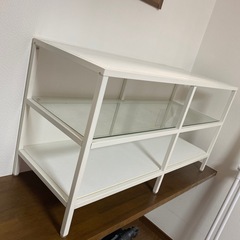 IKEAテレビ台の画像
