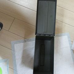 鉄でできた箱　アメリカ軍の放出品の画像