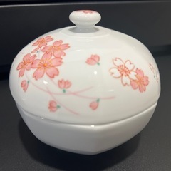 新品　有田焼　錦松梅　小鉢　器の画像