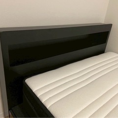 ベッドフレーム ダブル マットレス付の画像