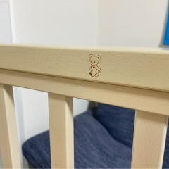 ファミリア　ベビーベッドの画像